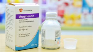 Augmentin MFF zastąpił Augmentin (i viewfinder / Shutterstock.com)