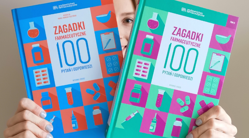 Kobieta trzymająca dwie książki.